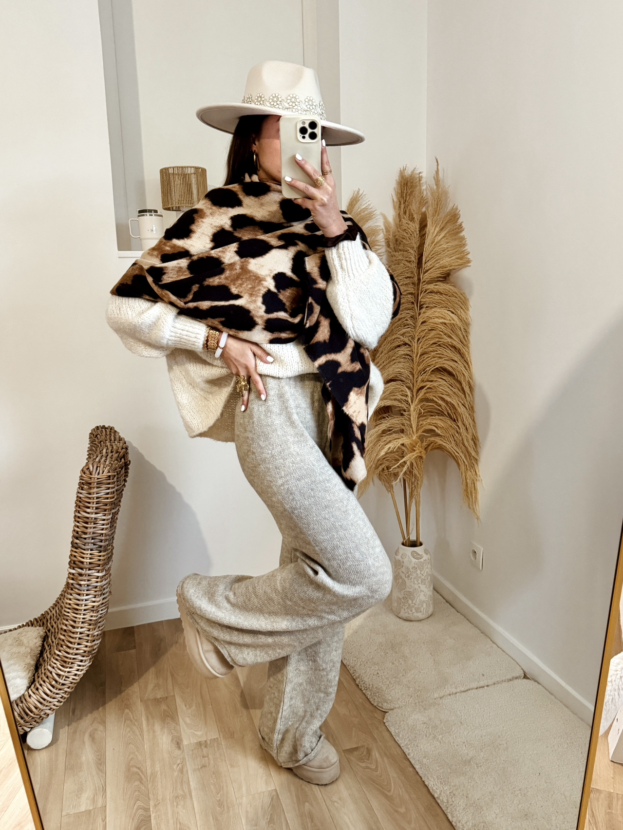 Écharpe RAFAELA léopard camel