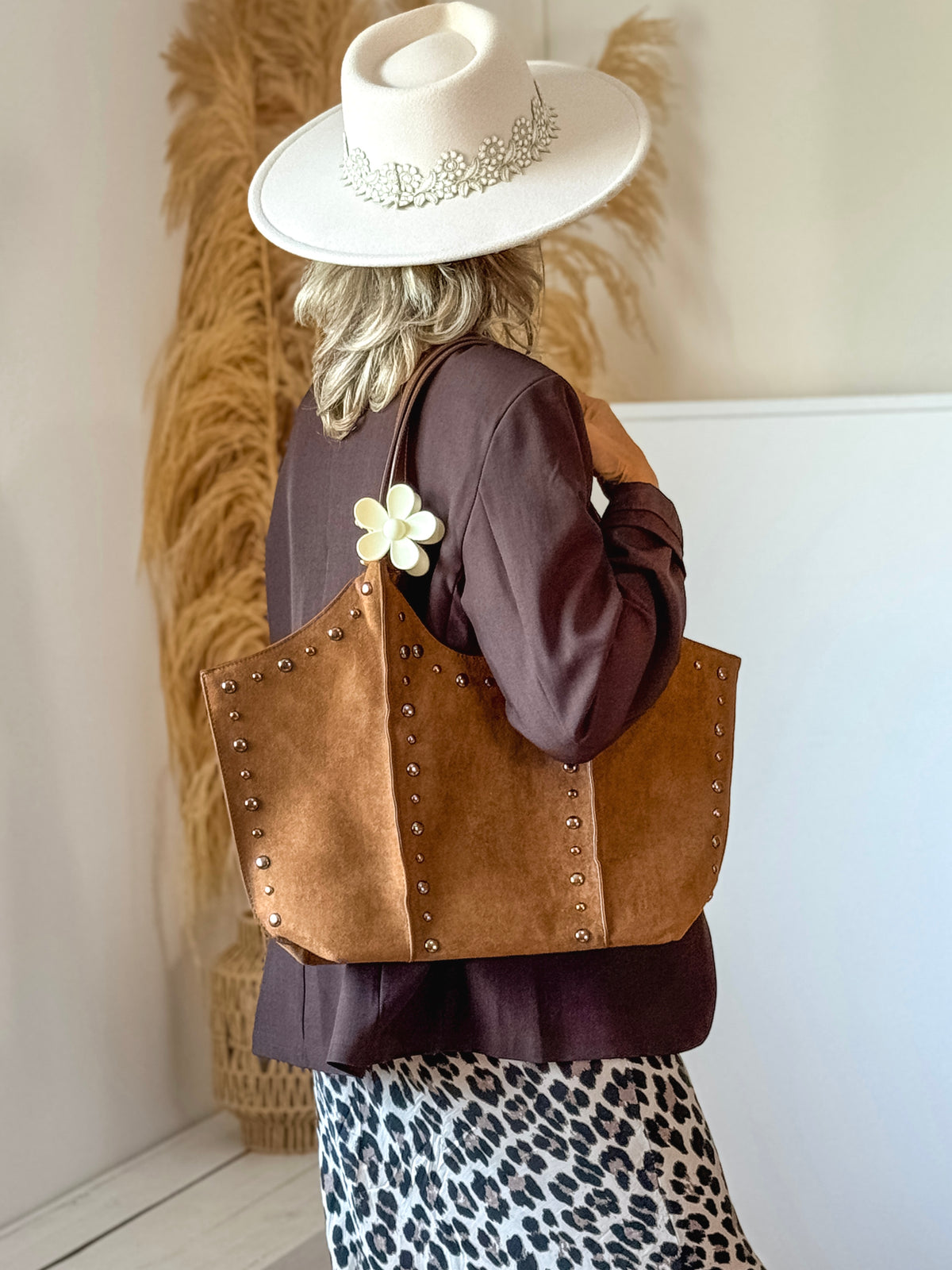 Sac NELIA à clous – camel