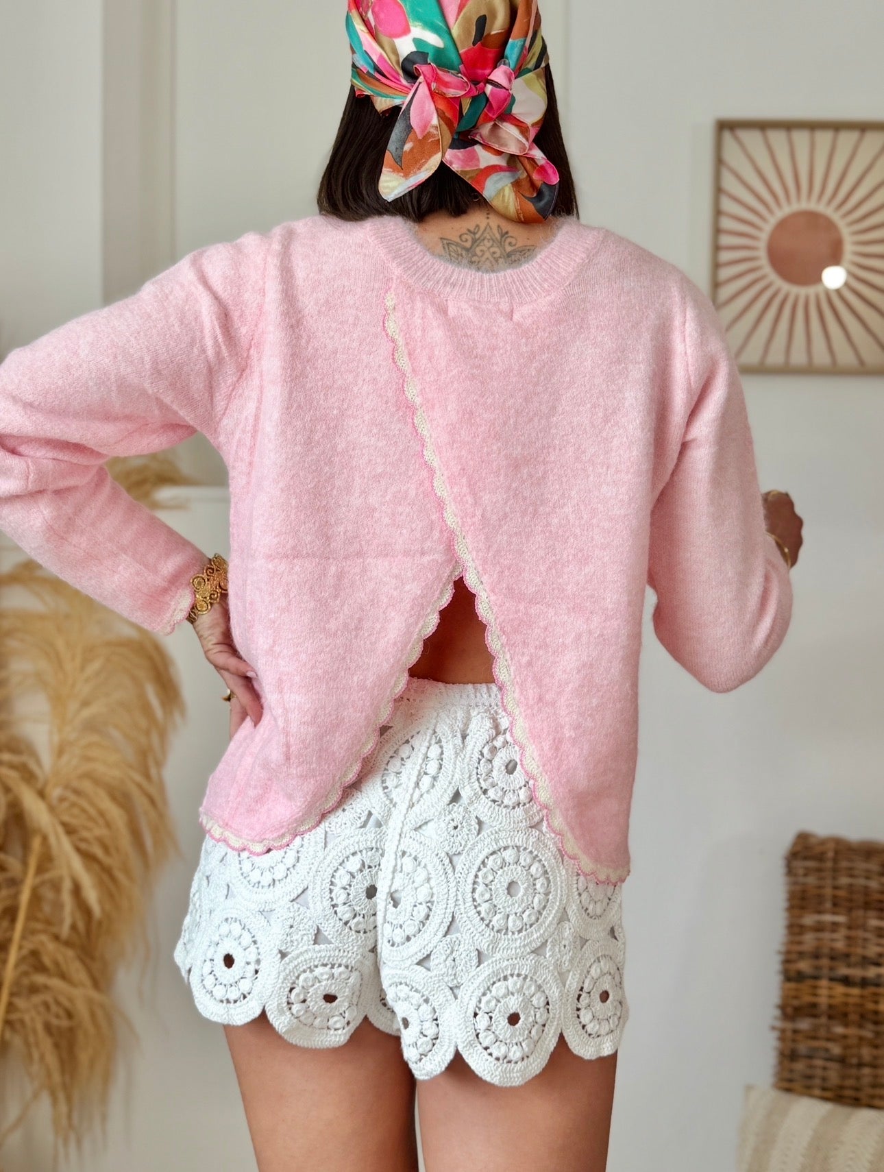 Pull JADE rose